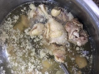 6、月子红酒炖鸡,这样就好了！美味的月子餐