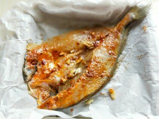 10、孜然烤鱼,腌制2小时以上。