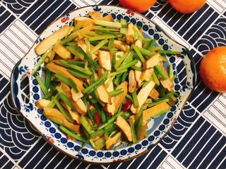 16、芹菜炒香干,太香了～