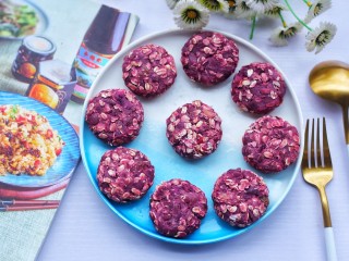 12、紫薯燕麦饼,成品。