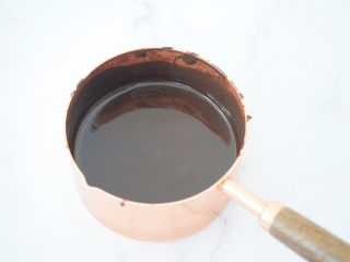 18、寿星公芒果慕斯蛋糕(十寸),巧克力隔水融化