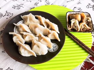 34、宝宝水饺,宝宝水饺,皮薄馅大,嫩滑多汁,风味独特~