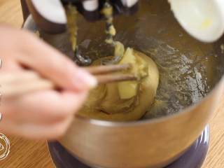 9、12m+原味吐司(宝宝辅食),这个时候加入黄油~