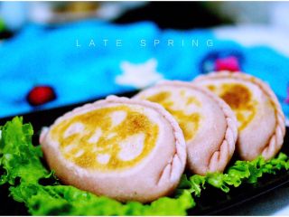 18、虾仁野菜盒子,成品三