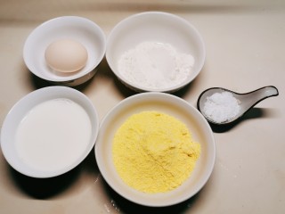 1、平底锅舒芙蕾,食材准备好