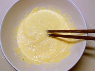 5、平底锅舒芙蕾,搅拌无颗粒