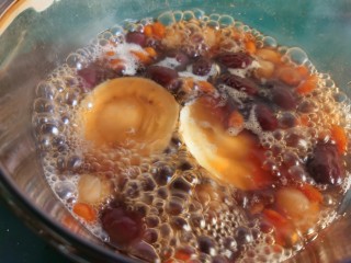 16、糖水鸡蛋,关火。