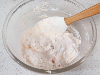 21、小清新范儿滴【菠菜南瓜蛋糕卷】,搅匀即可