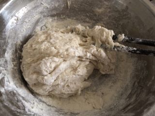 4、奶酪饼,搅拌这样