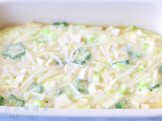 8、颗粒面杂蔬小方,出锅稍微放凉。