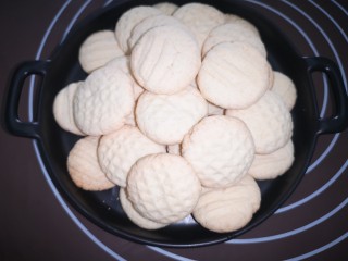 20、黄油鸡蛋儿童辅食小饼干,成品图