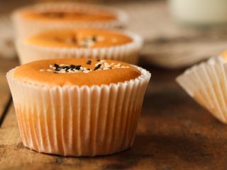 23、纸杯戚风蛋糕,成品图；