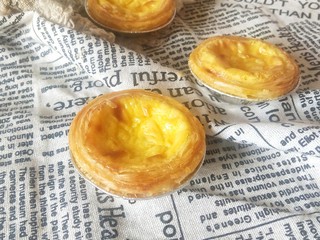 10、蛋挞,蛋挞皮酥脆，里边香甜细腻，特好吃