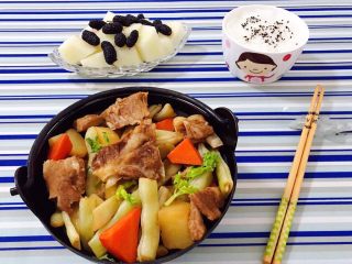 13、排骨时蔬锅,搭配米饭就是杀手君噢