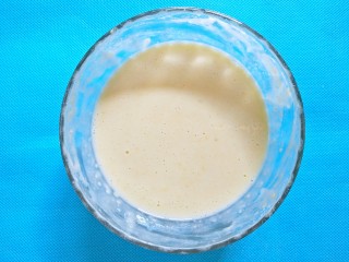 7、奶香燕麦饼,搅拌均匀