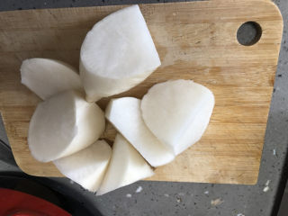 12、清汤牛肉面,切大块