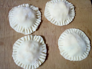 12、双层饺子盒子(鸡蛋葱花馅),重复以上步骤做完