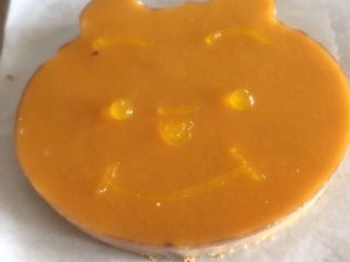 27、小熊维尼芒果慕斯蛋糕,成品^o^