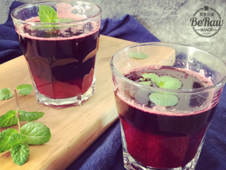 10、万圣节特饮——女巫之血（Blood of witches）,颜色美到惊艳有没有？