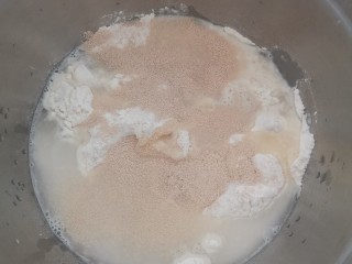 1、迪士尼挤挤小馒头,全部材料