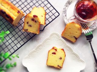 16、蔓越莓磅蛋糕,成品