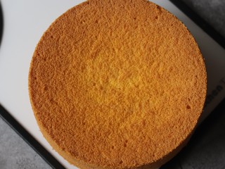 13、南瓜戚风蛋糕（六寸）,成品图