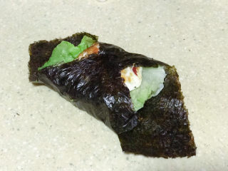 13、浅湘食光&海苔饭团,海苔裹紧