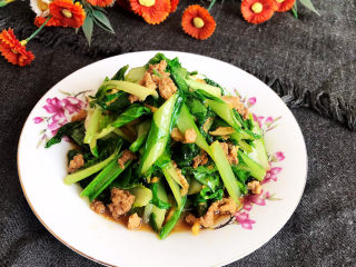 17、蒜蓉小白菜,非常清淡的美味小菜~