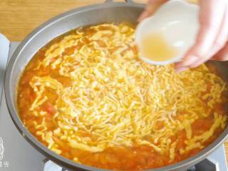 11、西红柿鸡蛋面12m+,加一点核桃油~