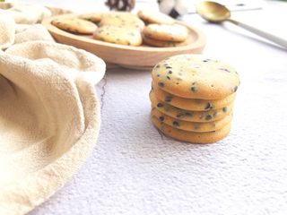 10、黑芝麻薄脆饼,叠叠高来一张图片