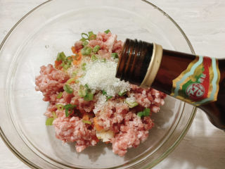 12、莲藕饼,料酒适量