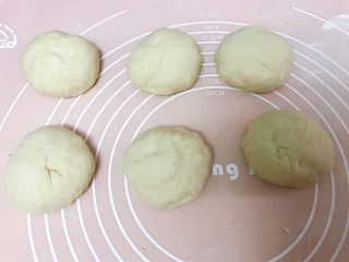 8、酒酿饼,分成6份