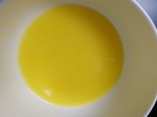 10、核桃酥,搅拌均匀。