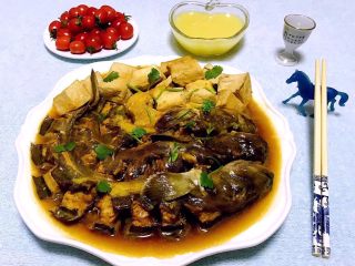 13、鲶鱼炖豆腐,营养美味的鲶鱼炖豆腐是值得拥有噢