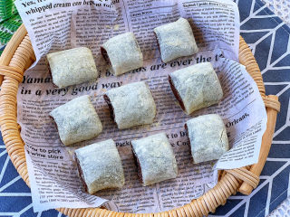 9、经典小吃驴打滚,切块