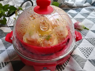 10、玉子豆腐酿虾仁,已经蒸煮好了