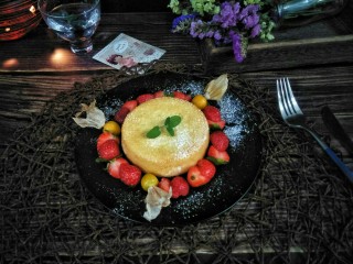 11、水果伴蛋糕,成品。