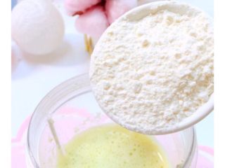 5、小熊松饼,加低筋面粉