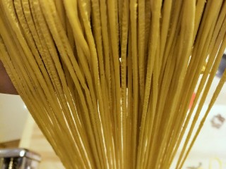 10、蝴蝶面 宝宝辅食,也可以压成面条挂起来