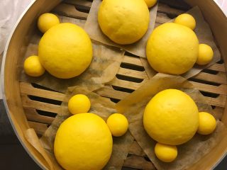 8、小熊馒头,放置温暖处进行二次发酵