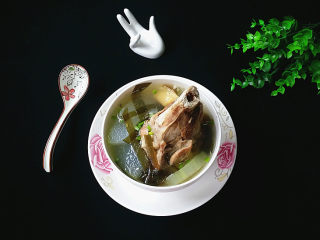 13、#一碗汤#冬瓜海带筒骨汤,享受美味啊