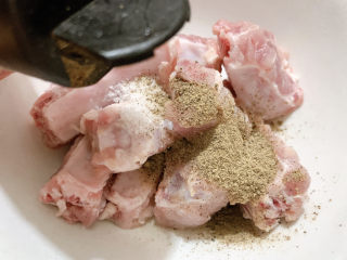 5、椒盐排骨,椒盐粉