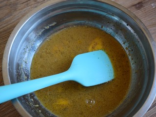 4、咖啡蔓越莓蛋糕,搅拌均匀