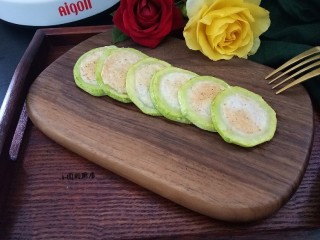 14、西葫芦鲜虾圈,成品