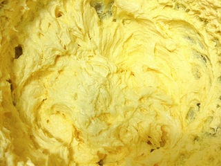 10、奥利奥香蕉磅蛋糕,加完蛋液的状态