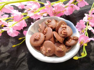 15、碧根果可可脆,用碧根果做的真的很好吃，口感酥脆有点咸咸的回味。