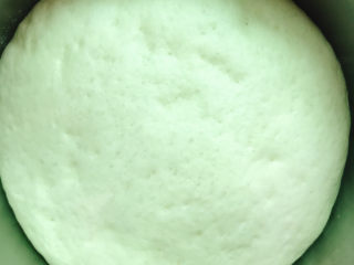 5、红糖红枣馒头,发酵到2倍大