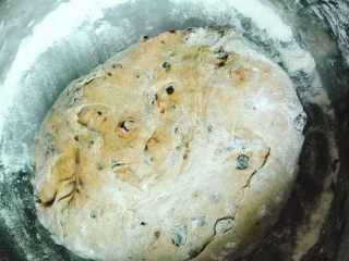 13、红糖红枣馒头,太粘手可以加少许面粉