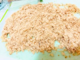 13、辅食-零添加牛肉肉松,炒好之后盛出晾凉