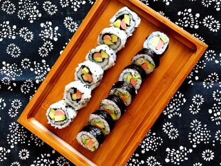 19、牛油果寿司,这款寿司口感独特，加入牛油果更增添了一份柔滑甘美~